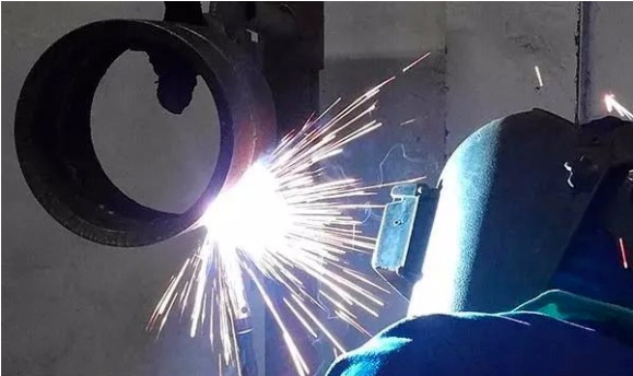 What is “arc welding” and how to move the wire?