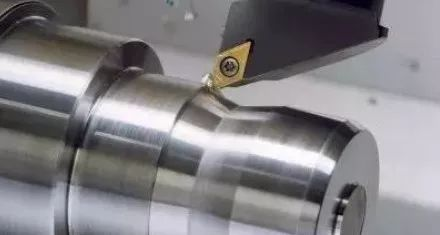 The precision requirements of each process of CNC machining center are worth collecting